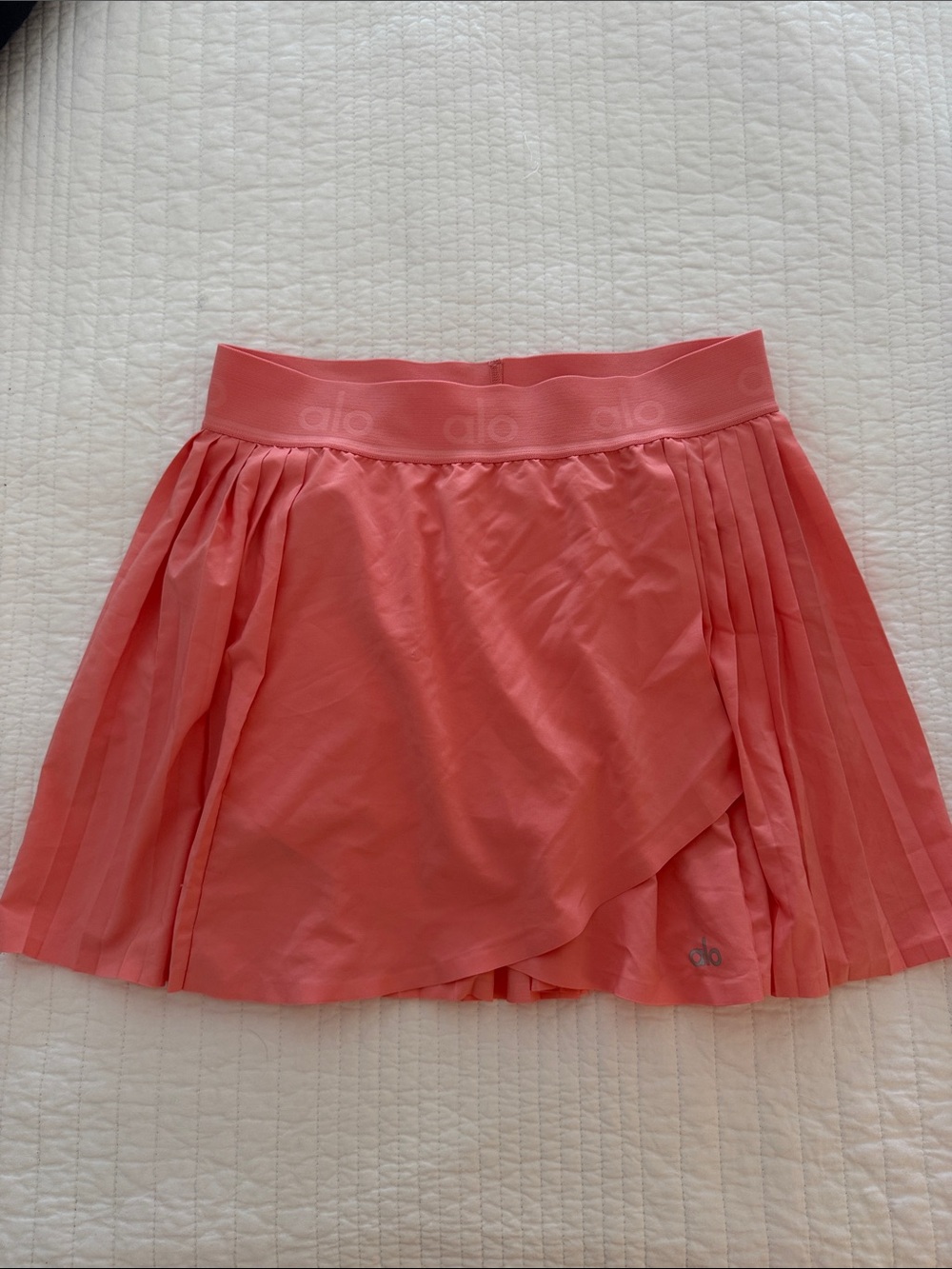 ALO Yoga Coral Pleated Skirt with Built-In Shorts